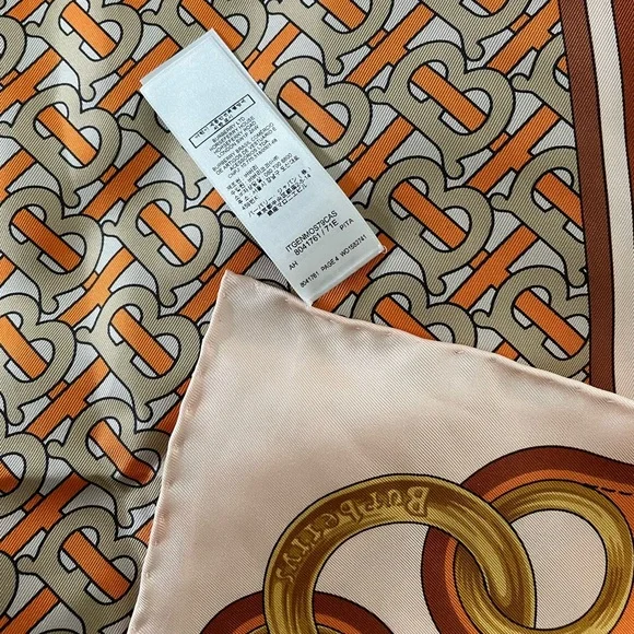 Burberry Print Logo Silk Orange Twill Scarf - Picture 15 of 16